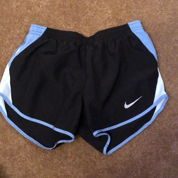 Nike shorts - Picture 1 of 1